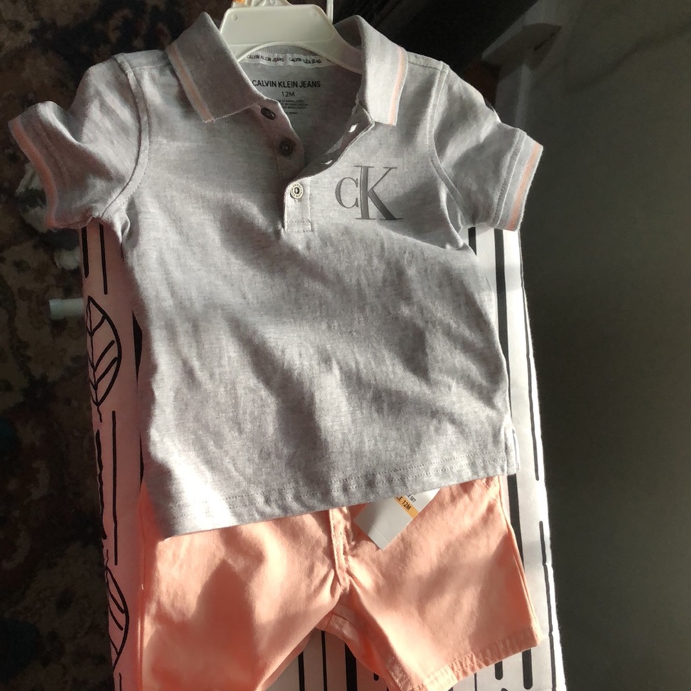 Calvin Klein 12m polo T-shirt and shorts set